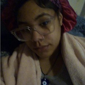 Meet your Posher, Just